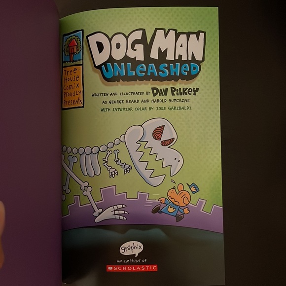 DOG MAN Unleashed Book - Picture 4 of 4